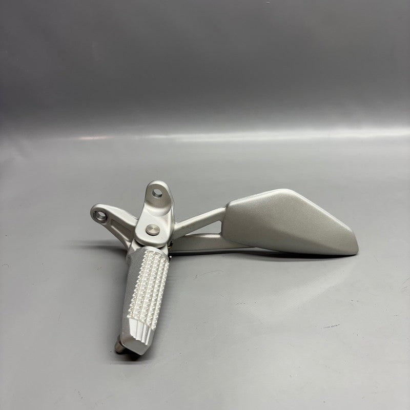 7660171 BMW K 1300S FOOTREST LEFT 2007-2011 2012 2013 2014 2015 OEM 7660171