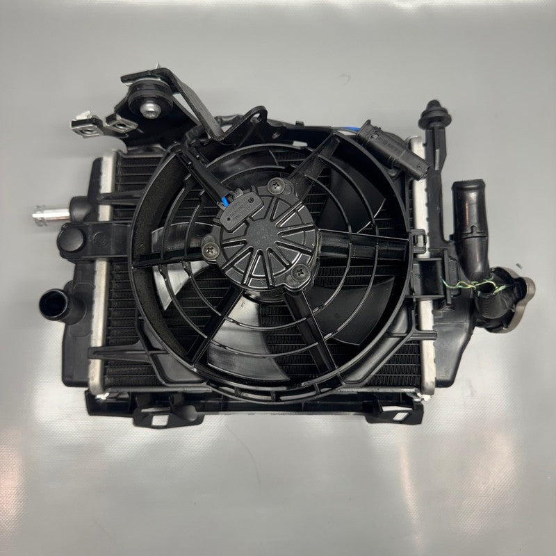 BMW R1300GS RADIATOR RIGHT 2022 2023 2024 2025 2026 OEM 1542092