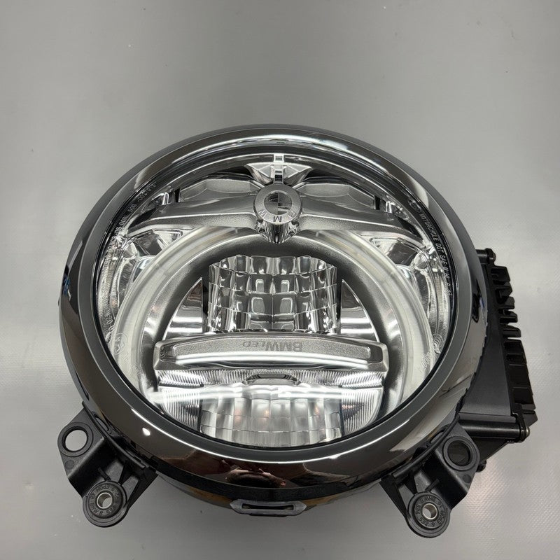 R18 TRANSCONTINENTAL BMW R18 TRANSCONTINENTAL HEADLIGHT 2020 2021 2022 2023 2024 2025 OEM