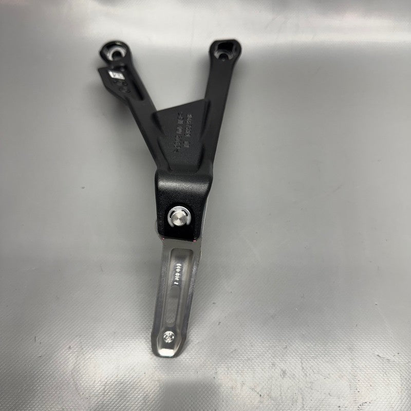 BMW S1000 R FOOTREST LEFT REAR 2020 2021 2022 2023 2024 2025 OEM 94676