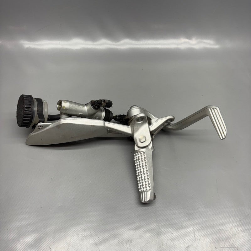 BMW K1300S REAR BRAKE MASTER CYLINDER 2007-2011 2012 2013 2014 2015 OE