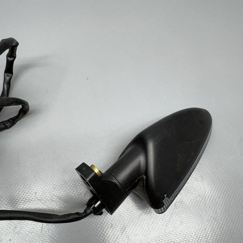 7724586 BMW S1000RR TURN SIGNAL INDICATOR LEFT RIGHT 2010 2011 2012 2013 2014 7724586