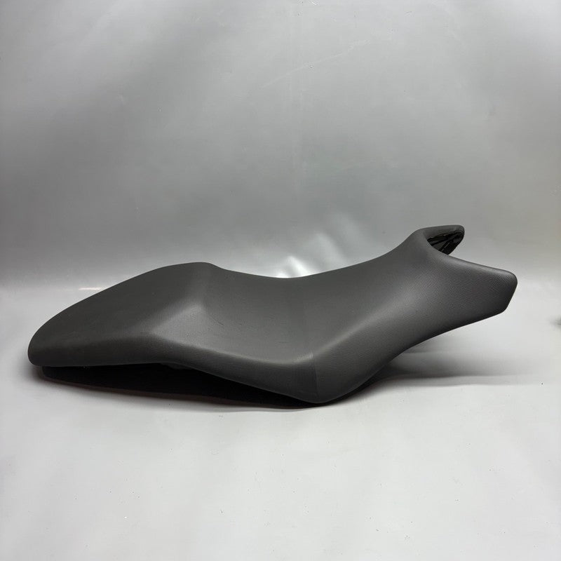 8556904 BMW G 310R SEAT 2019 2020 2021 2022 2023 2024 2025 OEM 8556904