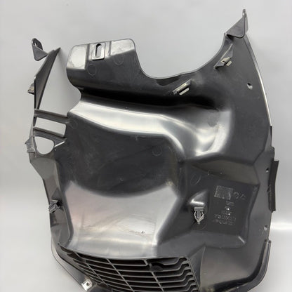 8558561 BMW C400X GRILLE COVER 2018 2019 2020 OEM 8558561