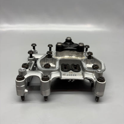 BMW S1000R CYLINDER HEAD CAMSHAFT BRACKET 2020 2021 2022 2023 2024 OEM