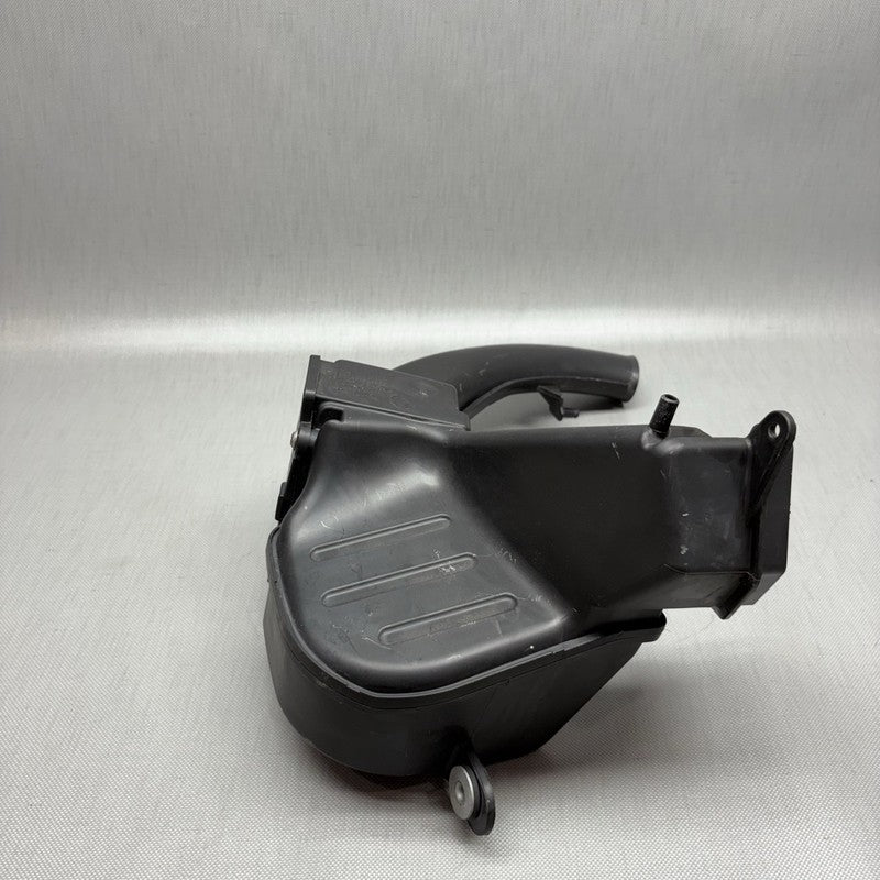 7724931 BMW C 650 SPORT LEFT INTAKE DUCT 2014 2015 2016 2017 2018 2019 2020 OEM 7724931
