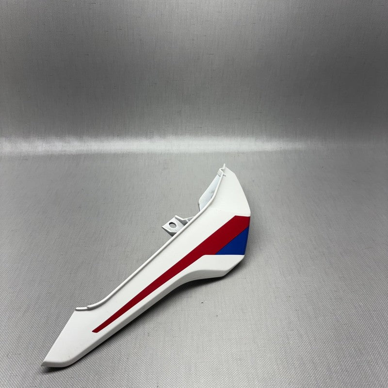 8556778 BMW G310R FAIRING RIGHT REAR 2017 2018 OEM 8556778