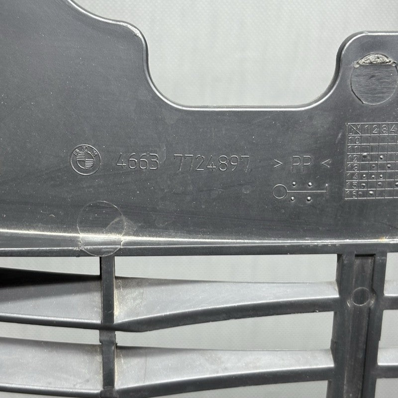 7724897 BMW C 650 SPORT RADIATOR GRILLE COVER 2014 2015 2016 2017 2018 2019 2020 7724897