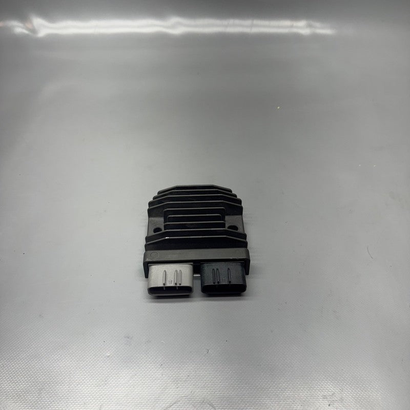 BMW F900R VOLTAGE REGULATOR RECTIFIER 2020 2021 2022 2023 2024