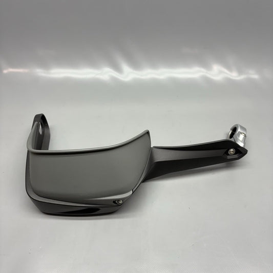 7704886 BMW R1200GS HAND PROTECTOR RIGHT   2009 2010 2011 2012 2013 OEM 7704886