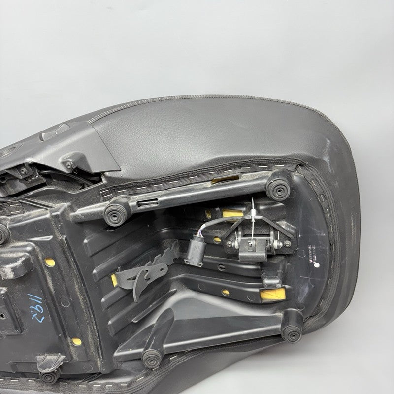 668833 BMW K1600GTL SEAT 2015 2016 2017 2018 2019 2020 2021 OEM 668833