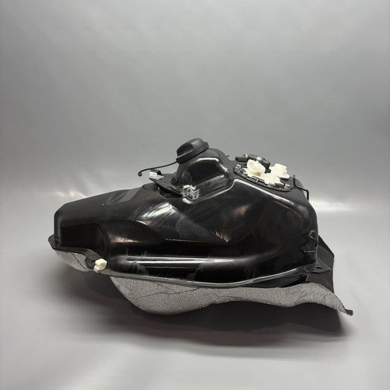 C650 GT BMW C650 GT FUEL TANK 2011 2012 2013 2014 2015 OEM 