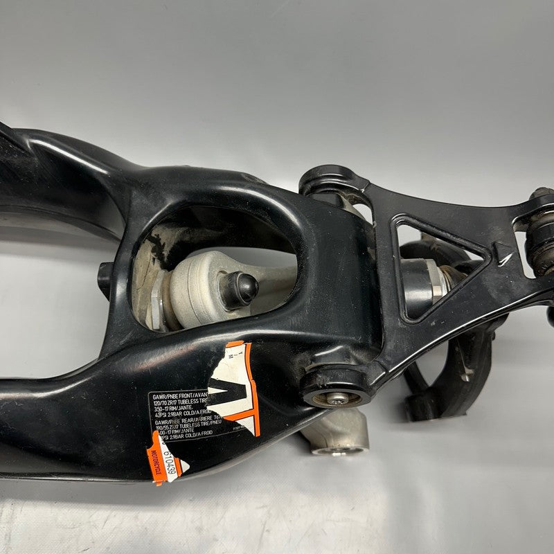 BMW K1600GT SWINGARM WHEEL CARRIER FRONT 2015 2016 2017 2018 2019 2020