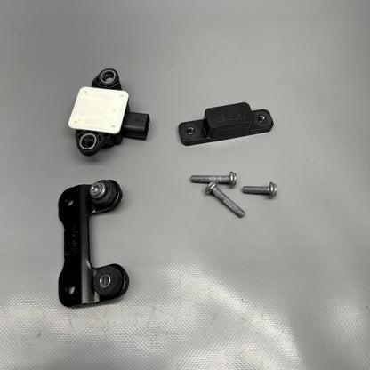 7915091 BMW M1000R SPEED SENSOR 2021 2022 2023 2024 OEM 7915091