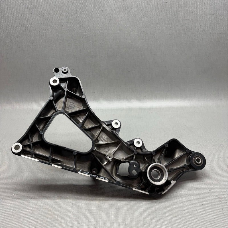 8558176 BMW C400X REAR WHEEL SWING ARM RIGHT 2018 2019 2020 OEM 8558176