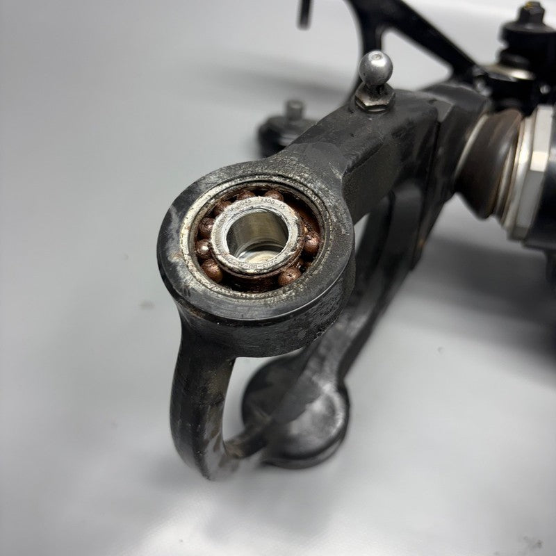BMW K1600 BAGGER SWINGINGARM WHEEL CARRIER FRONT 2017-2022 2023 2024 2