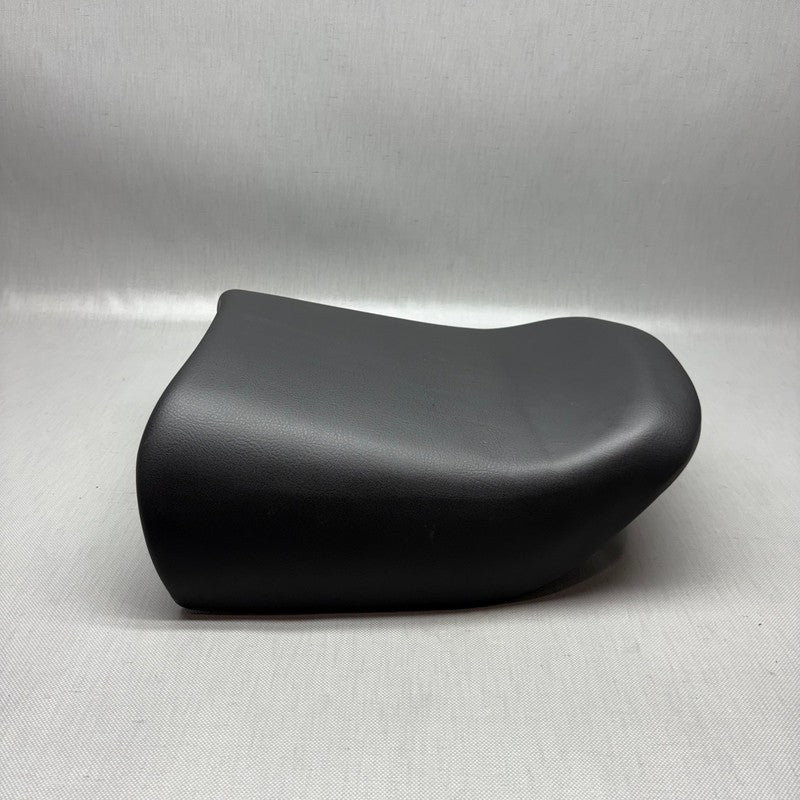 2313140 BMW R1150RS SEAT REAR 2002 2003 2004 2005 2006 OEM 2313140