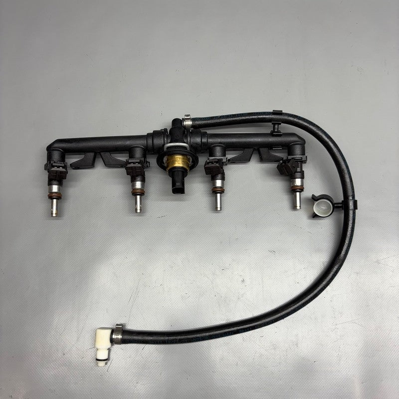 K 1300S BMW K 1300S INJECTION RAIL 2007-2011 2012 2013 2014 2015 OEM