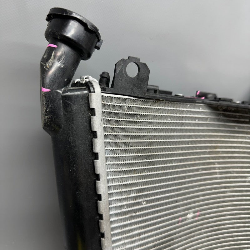 8356804 BMW S1000RR RADIATOR 2018 2019 2020 2021 2022 2023 2024 2025 OEM 8356804
