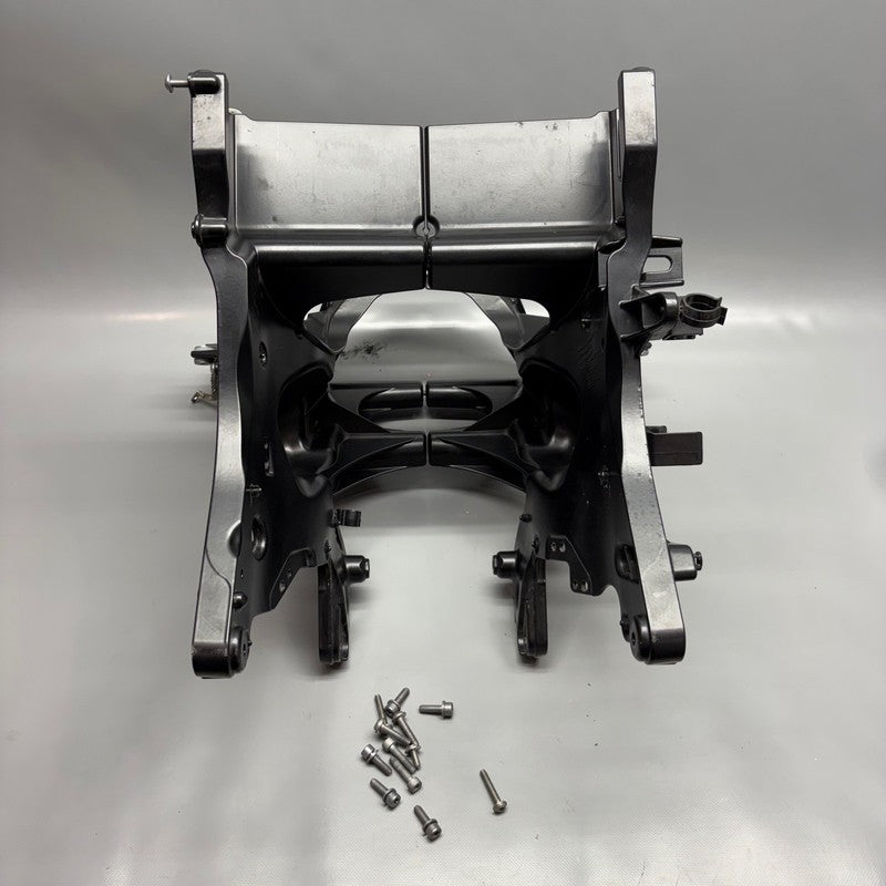 BMW K1600 BAGGER FRONT PANEL CARRIER 2017 2018 2019 2020 2021 OEM 7709