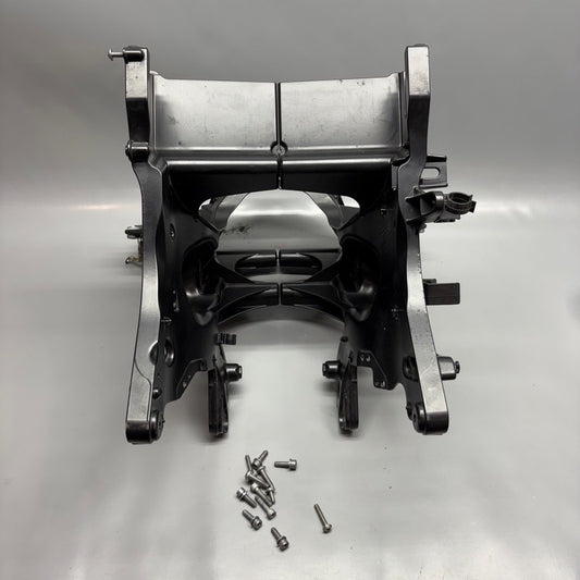 BMW K1600 BAGGER FRONT PANEL CARRIER 2017 2018 2019 2020 2021 OEM 7709