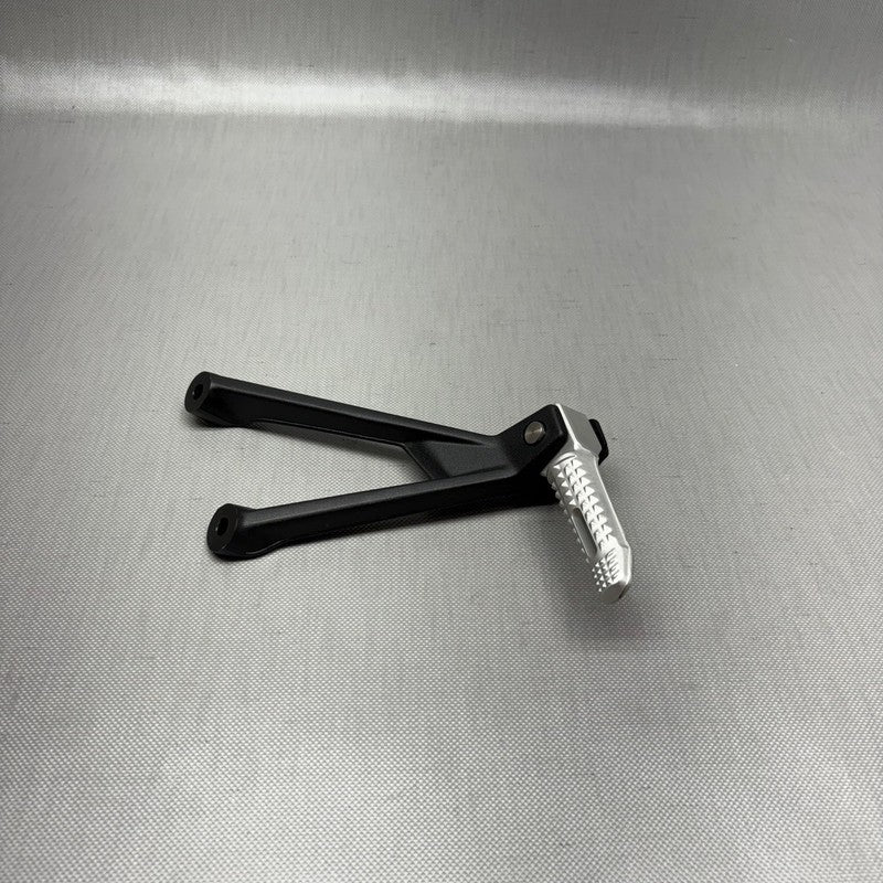 BMW S1000RR FOOTPEG WITH BRACKET RIGHT REAR 2018-2022 2023 2024 2025 2