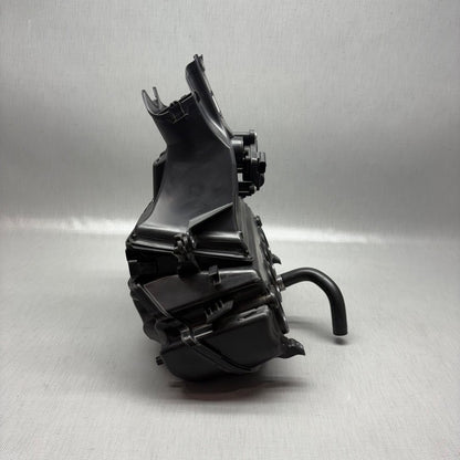 BMW S1000RR AIR INTAKE CLEANER BOX 2018 2019 2020 2021 2022 2023 2024 