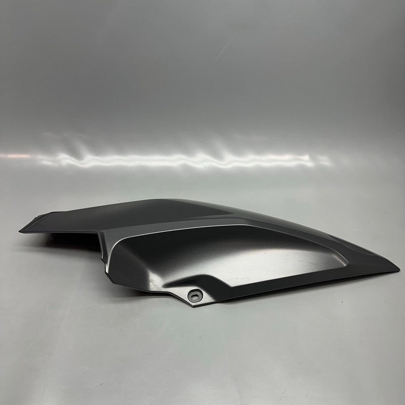 7710454 BMW K1600GT RIGHT SIDE TANK FAIRING 2010 2011 2012 2013 2014 2015 2016 7710454