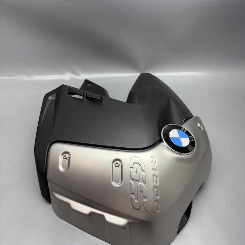 7700874 BMW R1200GS LATHERAL TRIM PANEL RIGHT 2009 2010 2011 2012 OEM 7700874