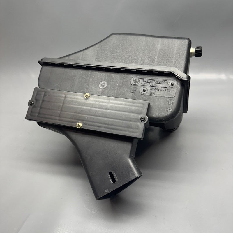 BMW K 1200LT AIR INTAKE BOX 2005 2006 2007 2008 OEM 7672578