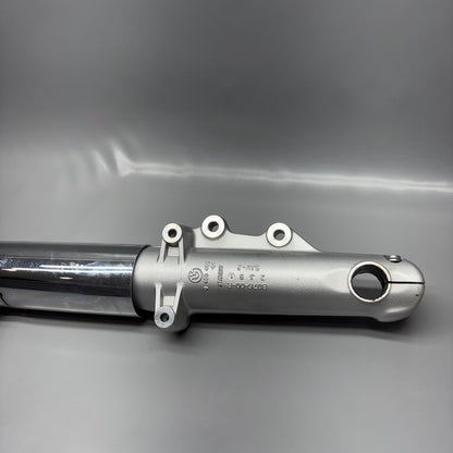 R18 BMW R18 TRANSCONTINENTAL FORK LEG RIGHT 2020 2021 2022 2023 2024 OEM