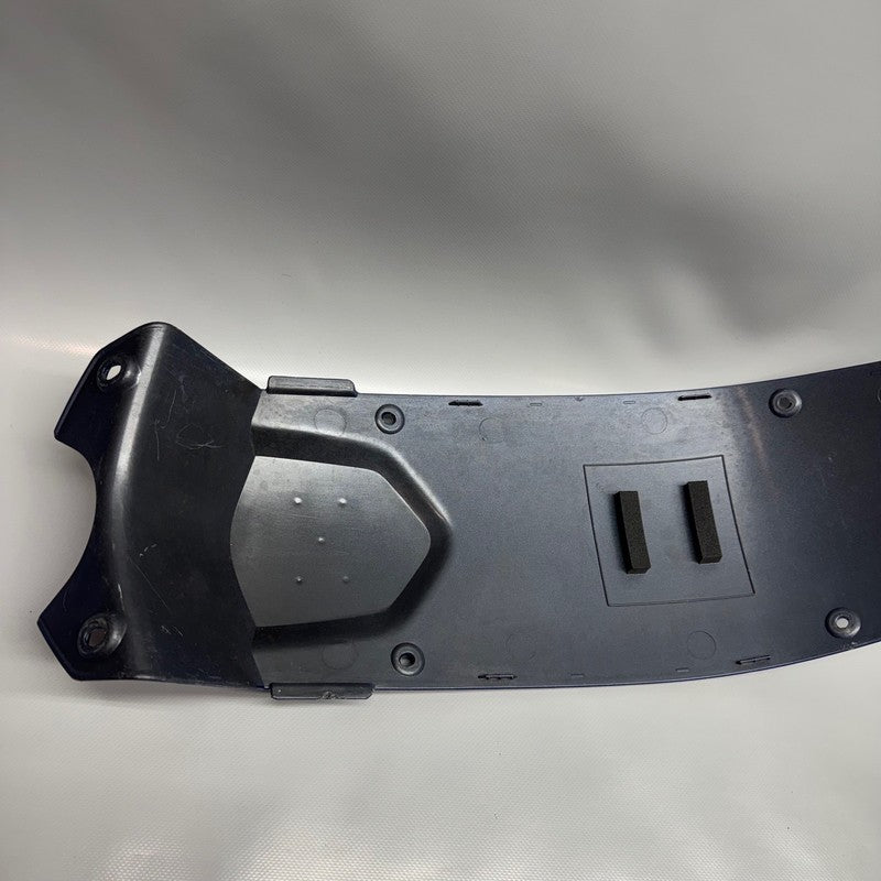 BMW F800ST CENTER TANK COVER 2006 2007 2008 2009 2010 2011 2012 2013 O