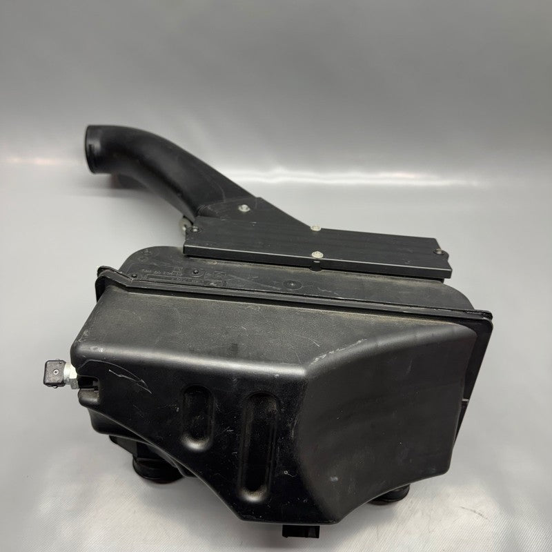 BMW K 1200LT AIR INTAKE BOX 2005 2006 2007 2008 OEM 7672578