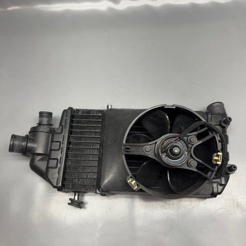 BMW K 1200LT RADIATOR 2005 2006 2007 2008 OEM 1465158
