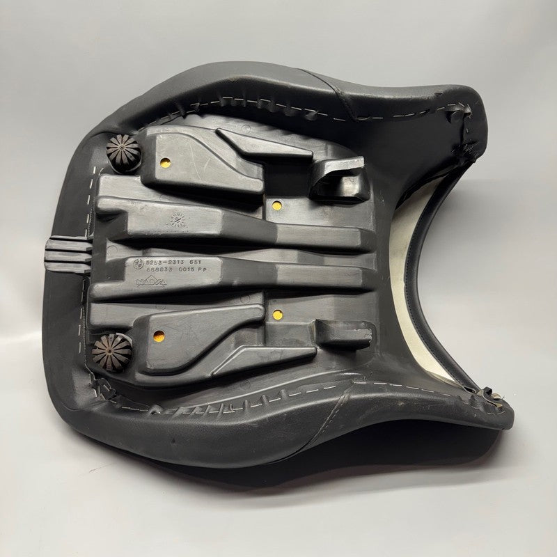 BMW R1150RT SEAT FRONT 2000 2001 2002 2003 2004 2005 2006 OEM 2313651