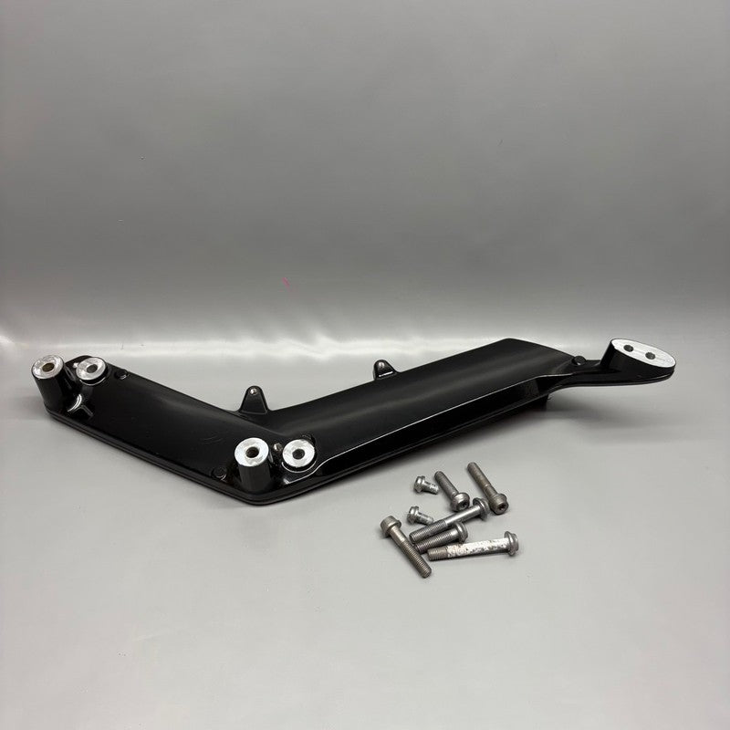 BMW R18 TRANSCONTINENTAL TRUNK SUPPORT BRACKET LEFT 2020-2023 2024 OEM
