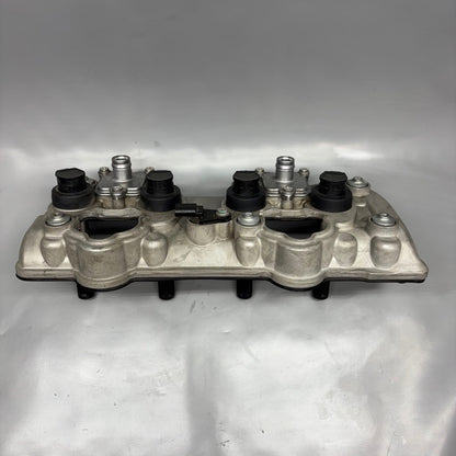 BMW S1000R CYLINDER HEAD COVER 2020 2021 2022 2023 2024 OEM 8569341