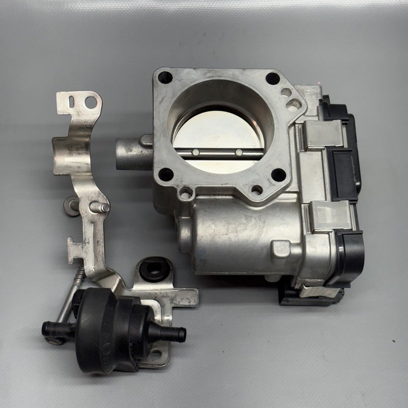 BMW K1600 BAGGER THROTTLE HOUSING ASSEMBLY 2017-2021 2022 2023 2024 20