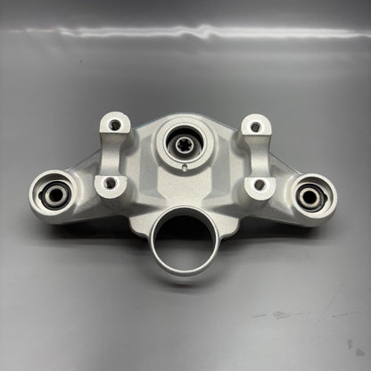 8555851 BMW R1250 GS TRIPLE TREE FORK CLAMP UPPER 2018 2019 2020 OEM 8555851