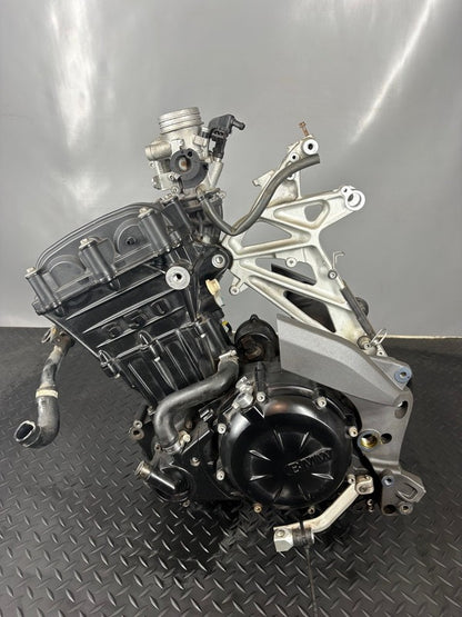 BMW G 650X ENGINE MOTOR  2006 2007 OEM 13234 MILES