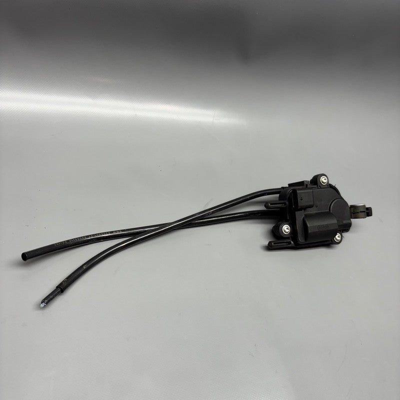 BMW M1000R EXHAUST FLAP 2021 2022 2023 2024 OEM 7105684