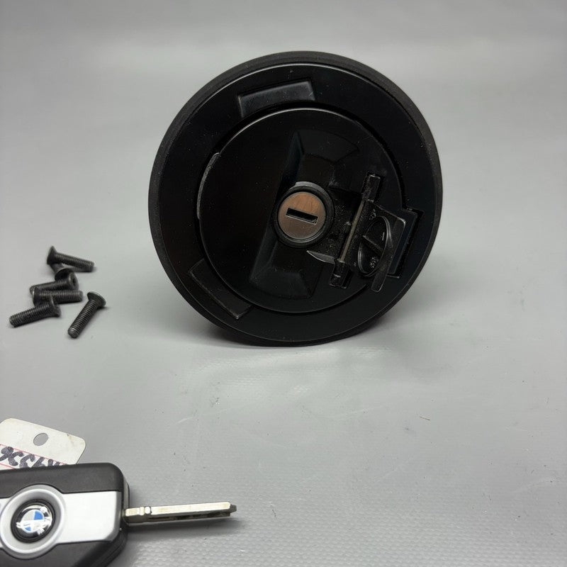M1000R BMW M1000R GAS CAP 2021 2022 2023 2024 OEM 9829243