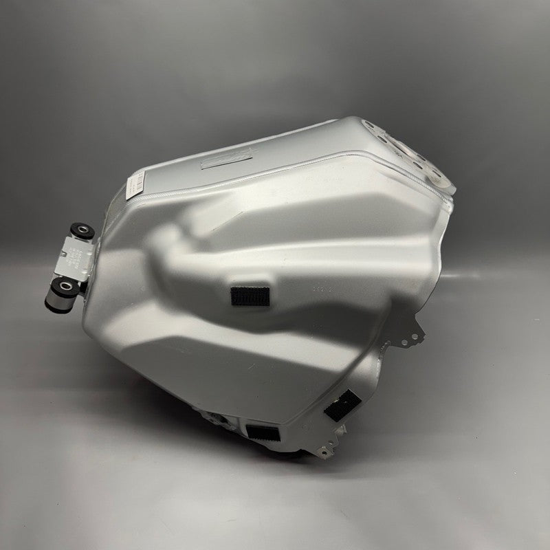 BMW R1300GS FUEL TANK 2022 2023 2024 2025 2026 OEM 7924256