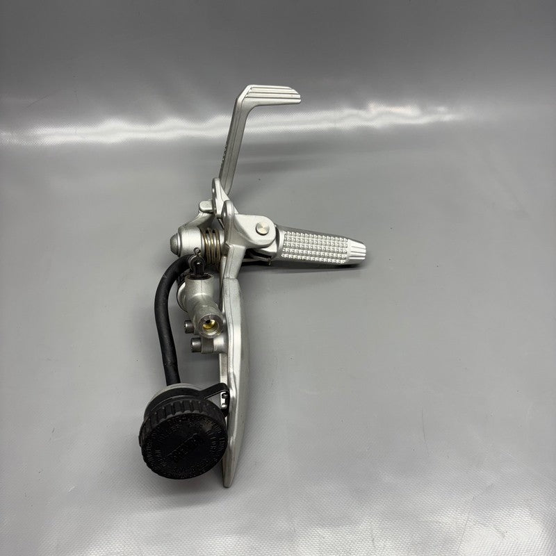 BMW K1300S REAR BRAKE MASTER CYLINDER 2007-2011 2012 2013 2014 2015 OE