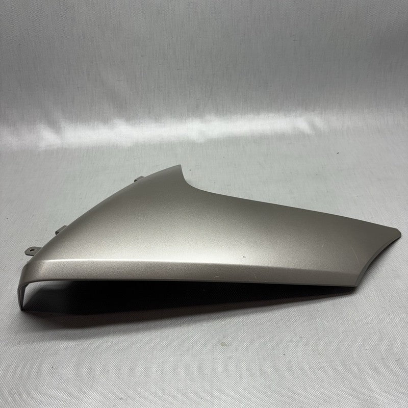 7686109 BMW C650 GT LATERAL TRIM PANEL LEFT FRONT 2011 2012 2013 2014 2015 OEM 7686109