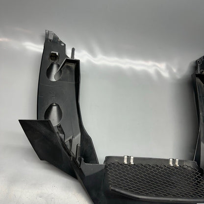 7710445 BMW K1600GT AIR DUCT COVER TURN SIGNAL 2010 2011 2012 2013 2014 2015 2016 OEM