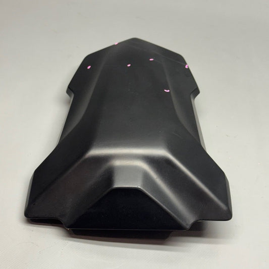 BMW S1000RR K67 STOOL COVER 2018 2019 2020 2021 2022 OEM 8389026