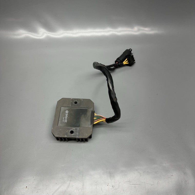 G650GS SERTAO BMW G650GS SERTAO VOLTAGE REGULATOR 2010 2011 2012 2013 2014 OEM
