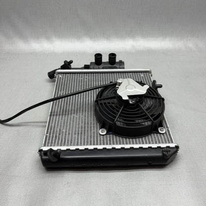 7725070 BMW C650 GT RADIATOR WITH FAN 2011 2012 2013 2014 2015 OEM 7725070