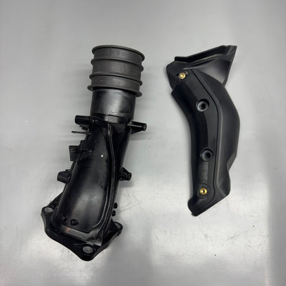 8409744 BMW R18 B SUCTION TUBE 2020 2021 2022 2023 2024 OEM 8409744
